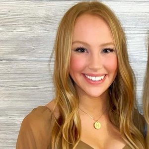 Meet your Posher, Beth